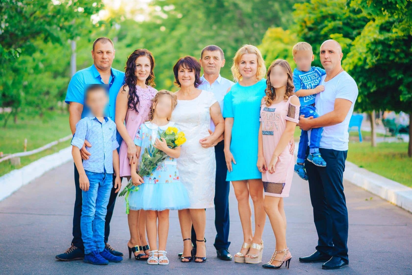 Uziakov_family